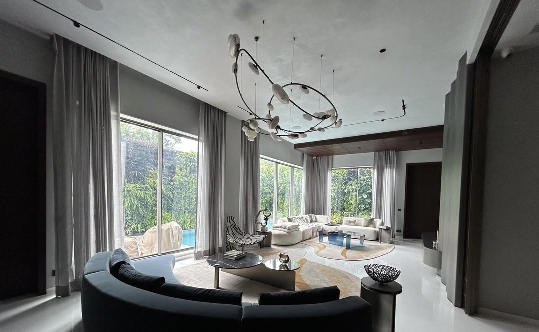 Beautiful custom curtains installed in a Mumbai home